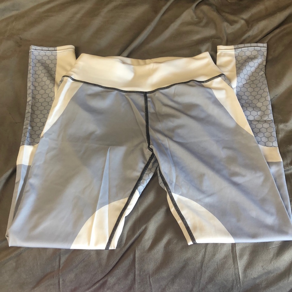Honey Comb Leggings!